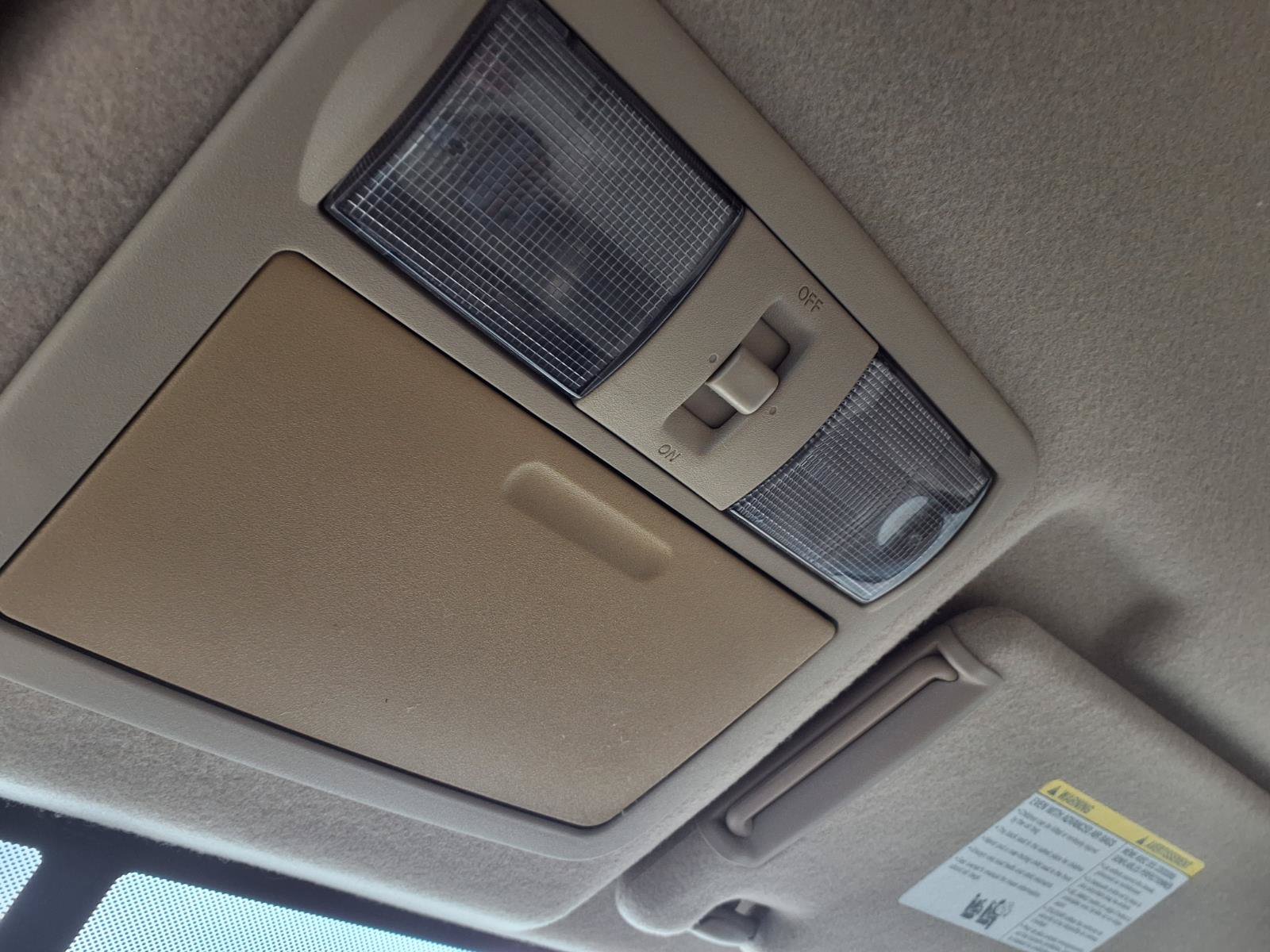 Used 2012 Nissan Frontier SV RWD image 12