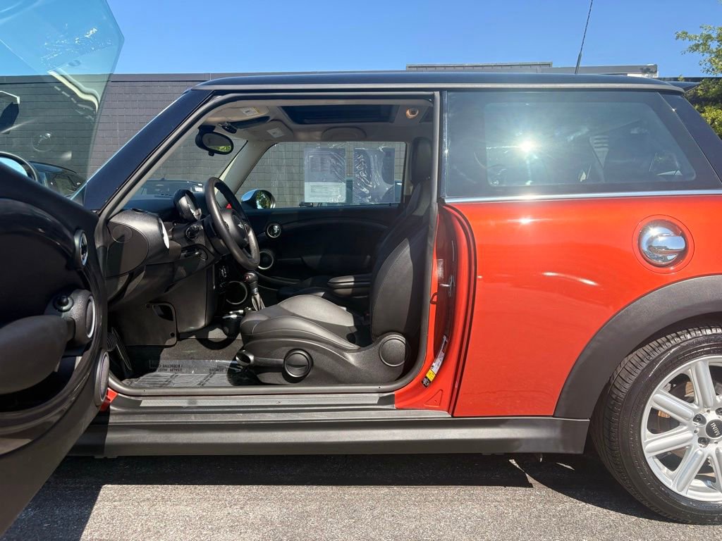 Used 2013 MINI Cooper S FWD image 17