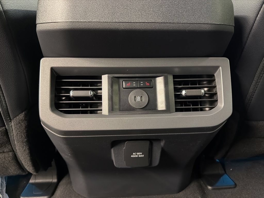 New 2026 Ford F250 Lariat w/ Black Appearance Package AWD/4WD image 36