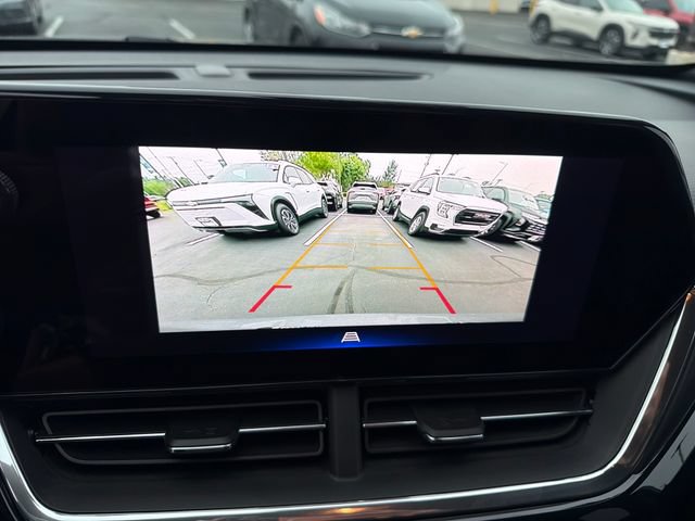 Certified 2024 Chevrolet Trax RS w/ Driver Confidence Package FWD image 19