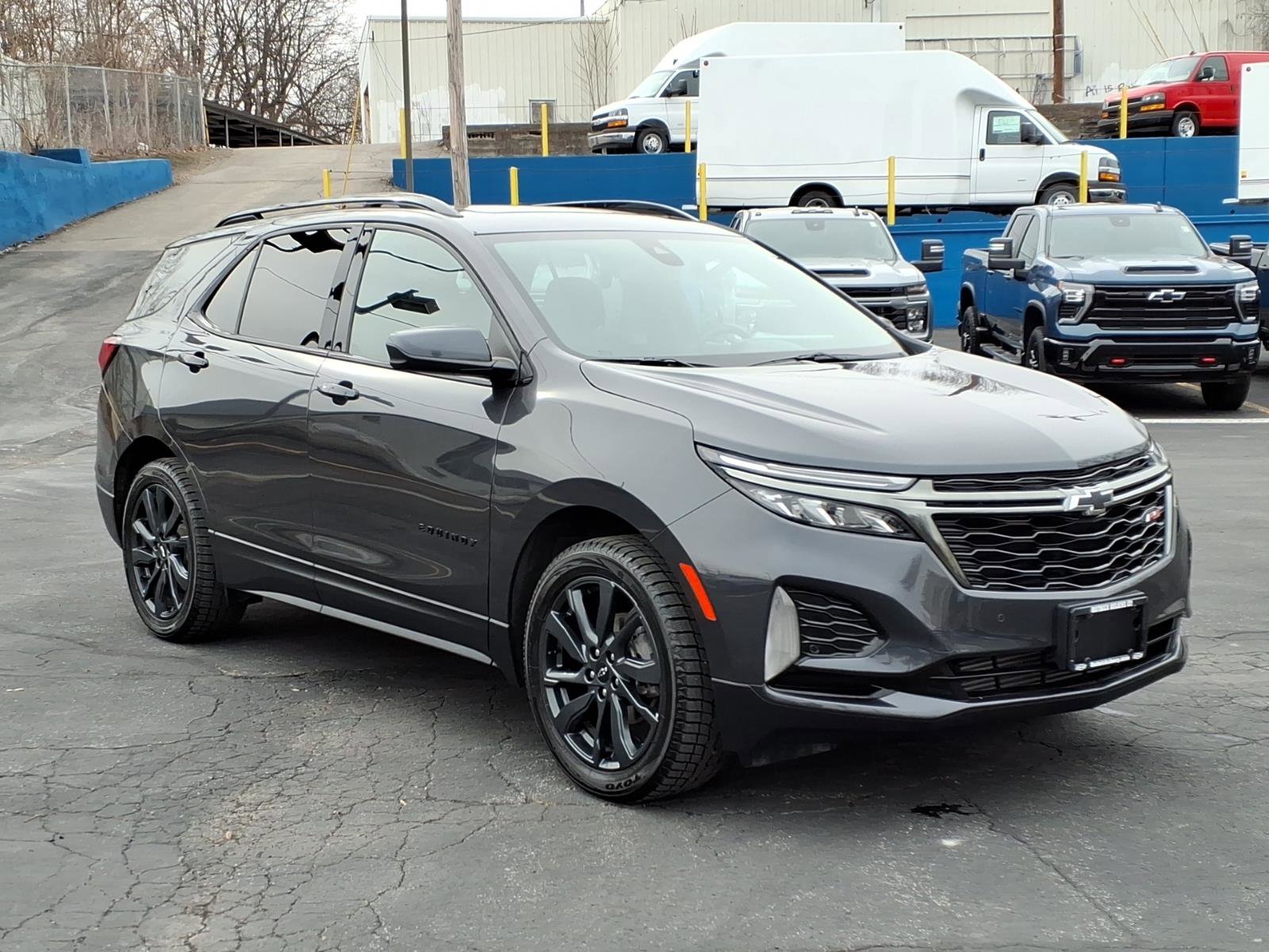 Used 2023 Chevrolet Equinox RS
