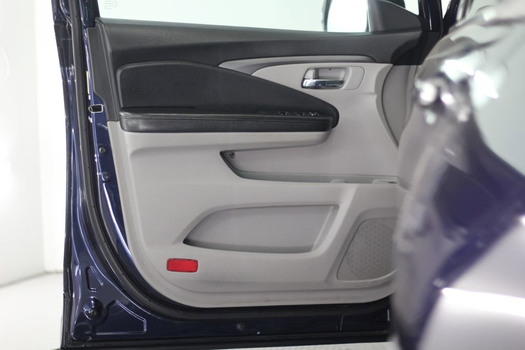 Used 2016 Honda Pilot LX image 46