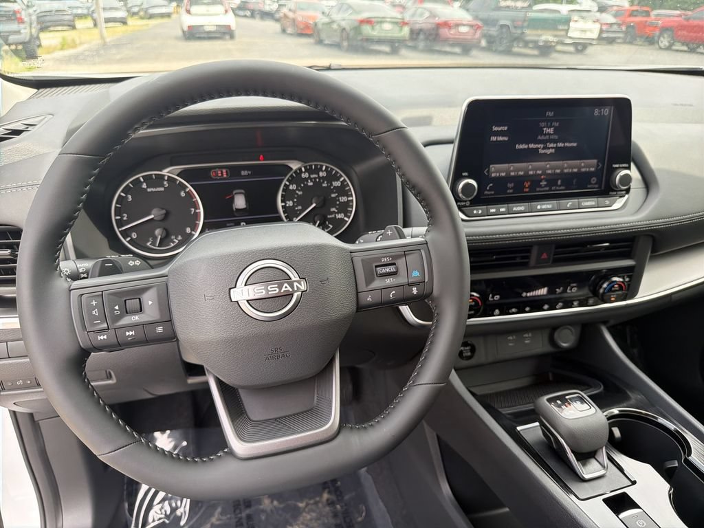 New 2026 Nissan Rogue SV w/ Cold Weather Package AWD/4WD image 17