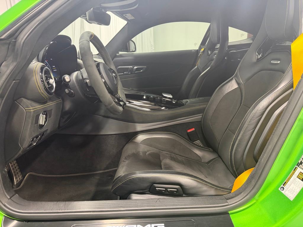 Used 2020 Mercedes-Benz AMG GT R image 20