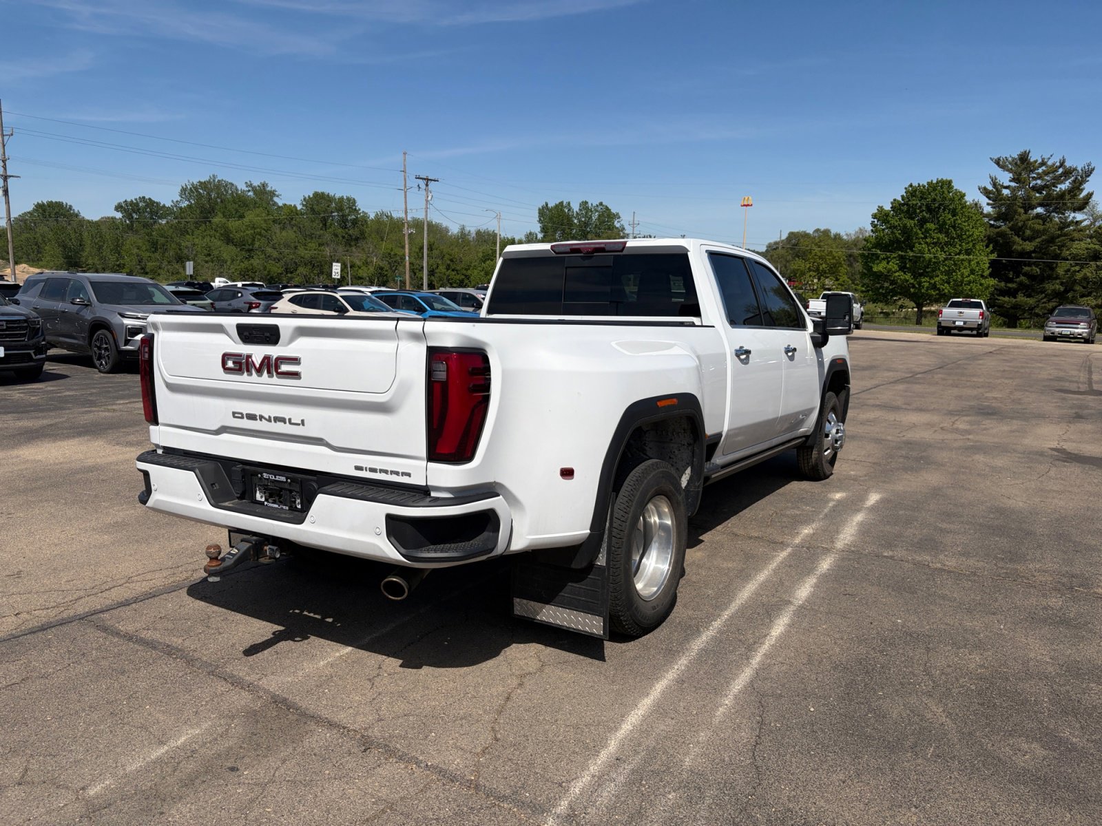 Used 2024 GMC Sierra 3500 Denali w/ Denali Reserve Package AWD/4WD image 24