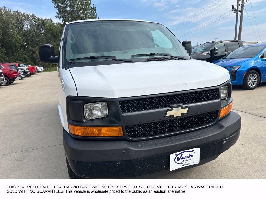 Used 2011 Chevrolet Express 3500 RWD image 3