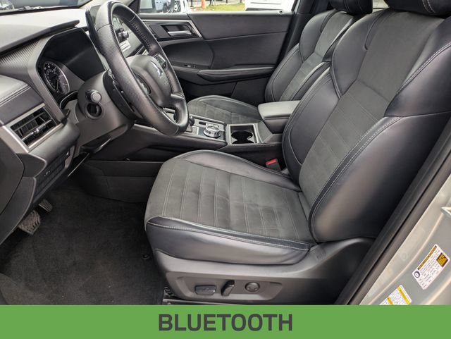 Used 2024 Mitsubishi Outlander SE FWD image 15
