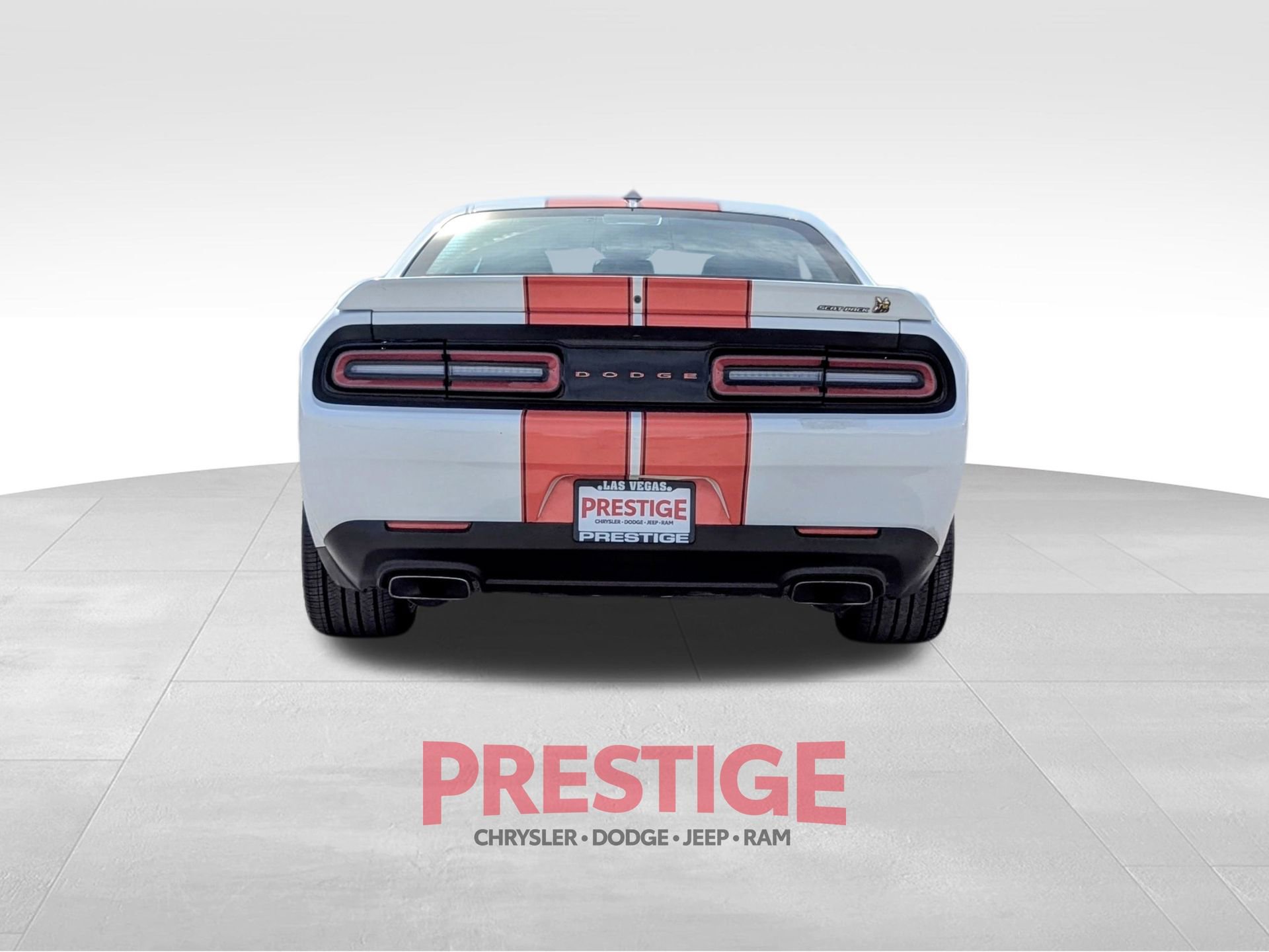 Used 2022 Dodge Challenger R/T Scat Pack RWD image 11