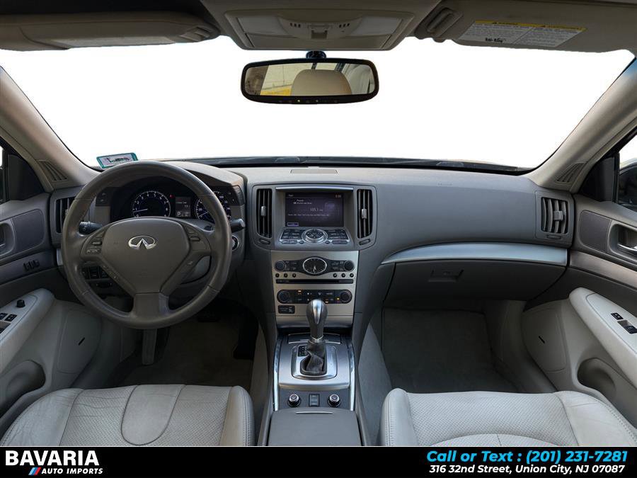 Used 2013 INFINITI G37 x Sedan w/ Premium Pkg image 12