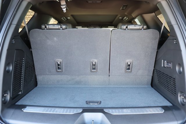 New 2026 GMC Yukon Denali w/ Sun & Power Step Package image 19