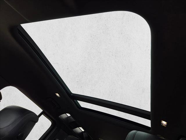 Used 2021 Land Rover Defender 110 X AWD/4WD image 14