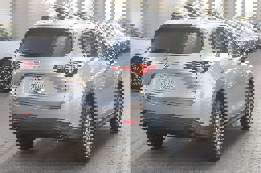 Used 2023 MAZDA CX-5 AWD 2.5 S w/ Select Package image 6