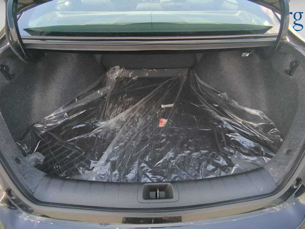 Used 2016 Honda Accord Touring image 10
