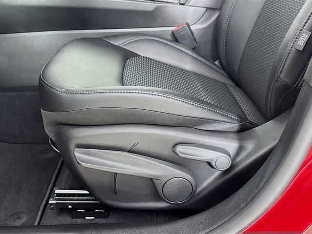 New 2026 Jeep Compass Latitude image 20