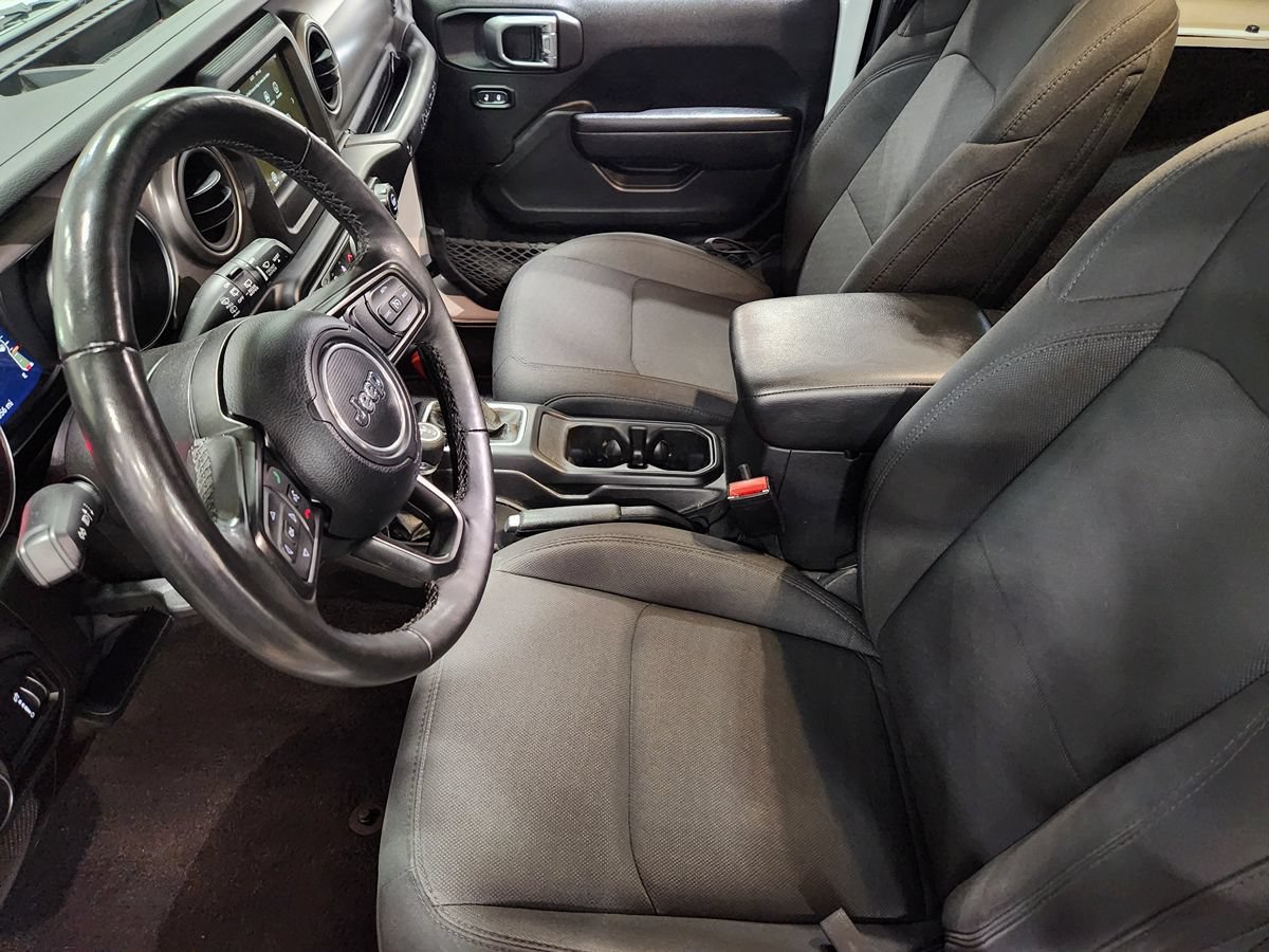 Used 2023 Jeep Wrangler Sport AWD/4WD image 29