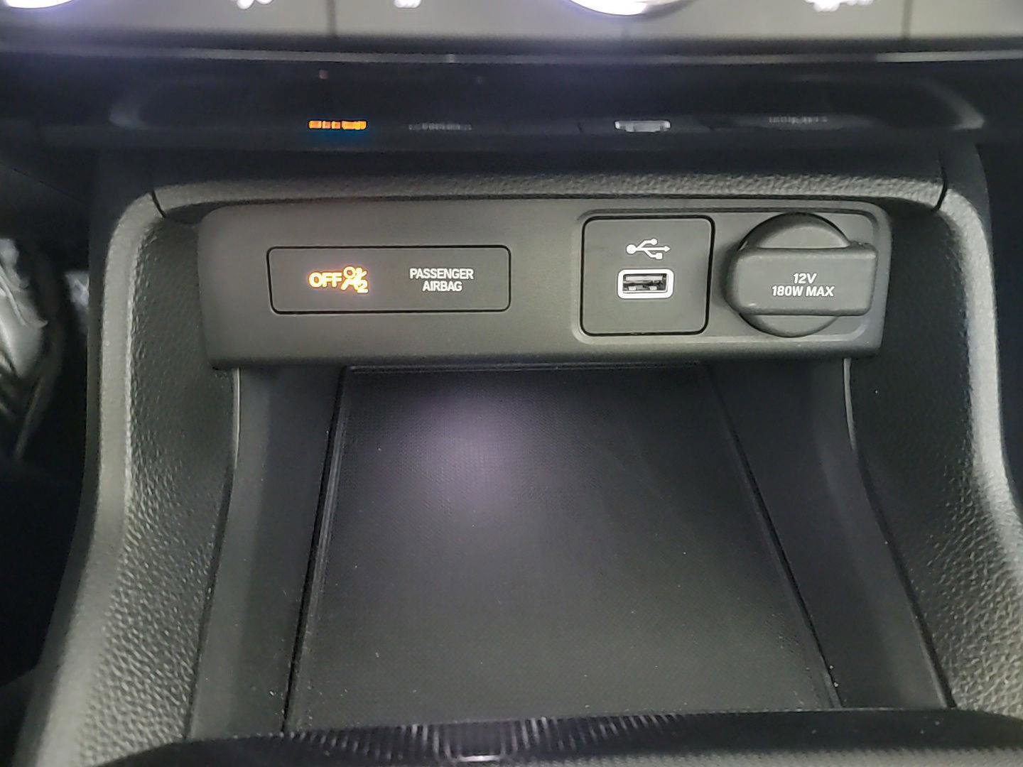 Certified 2024 Honda Civic EX image 31