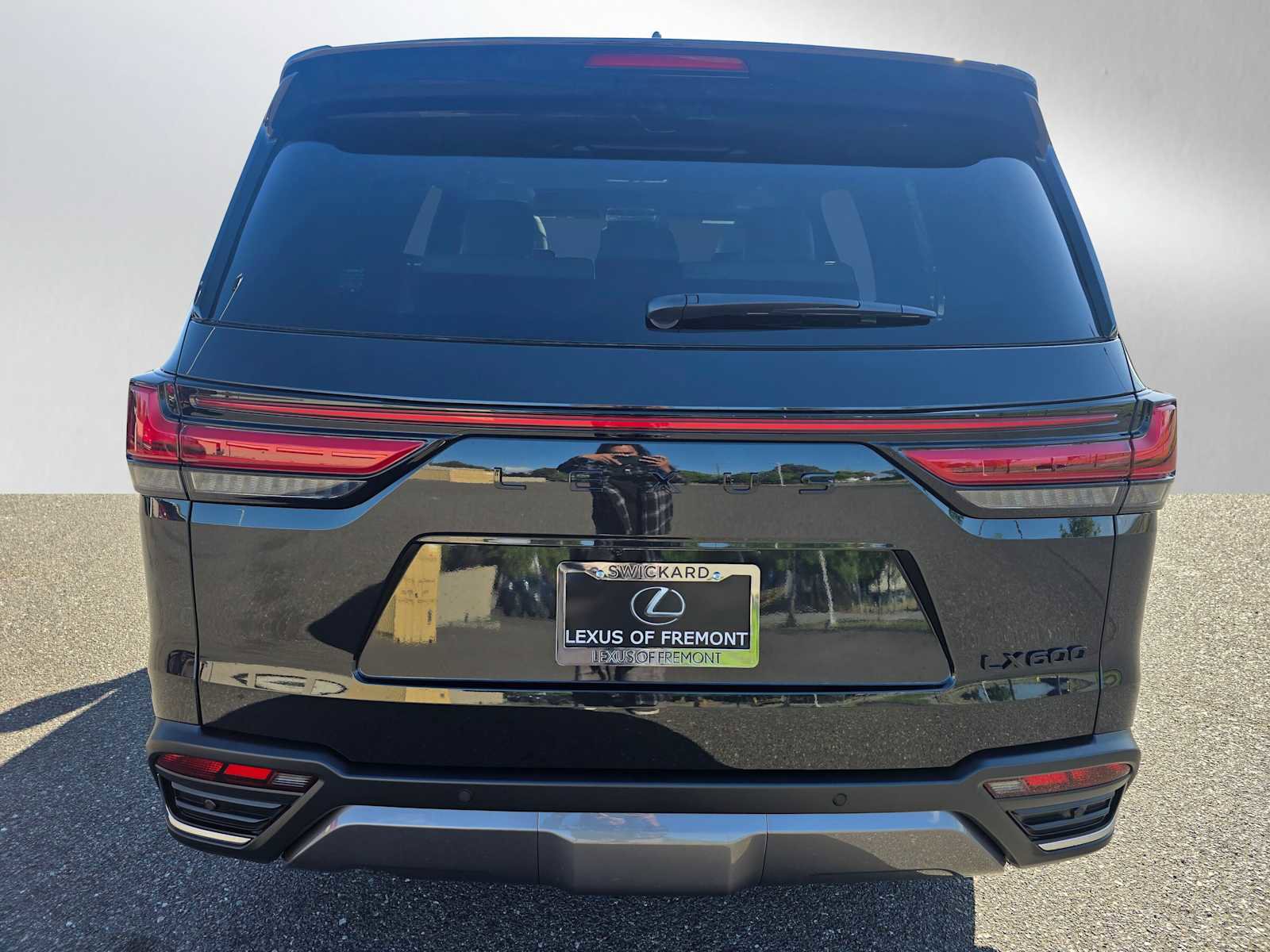 New 2026 Lexus LX 600 4WD w/ Luxury Package image 4