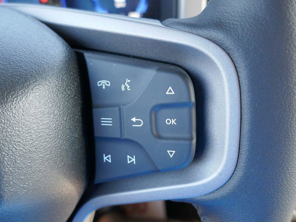 New 2026 Ford Bronco Outer Banks w/ Black Appearance Package image 17