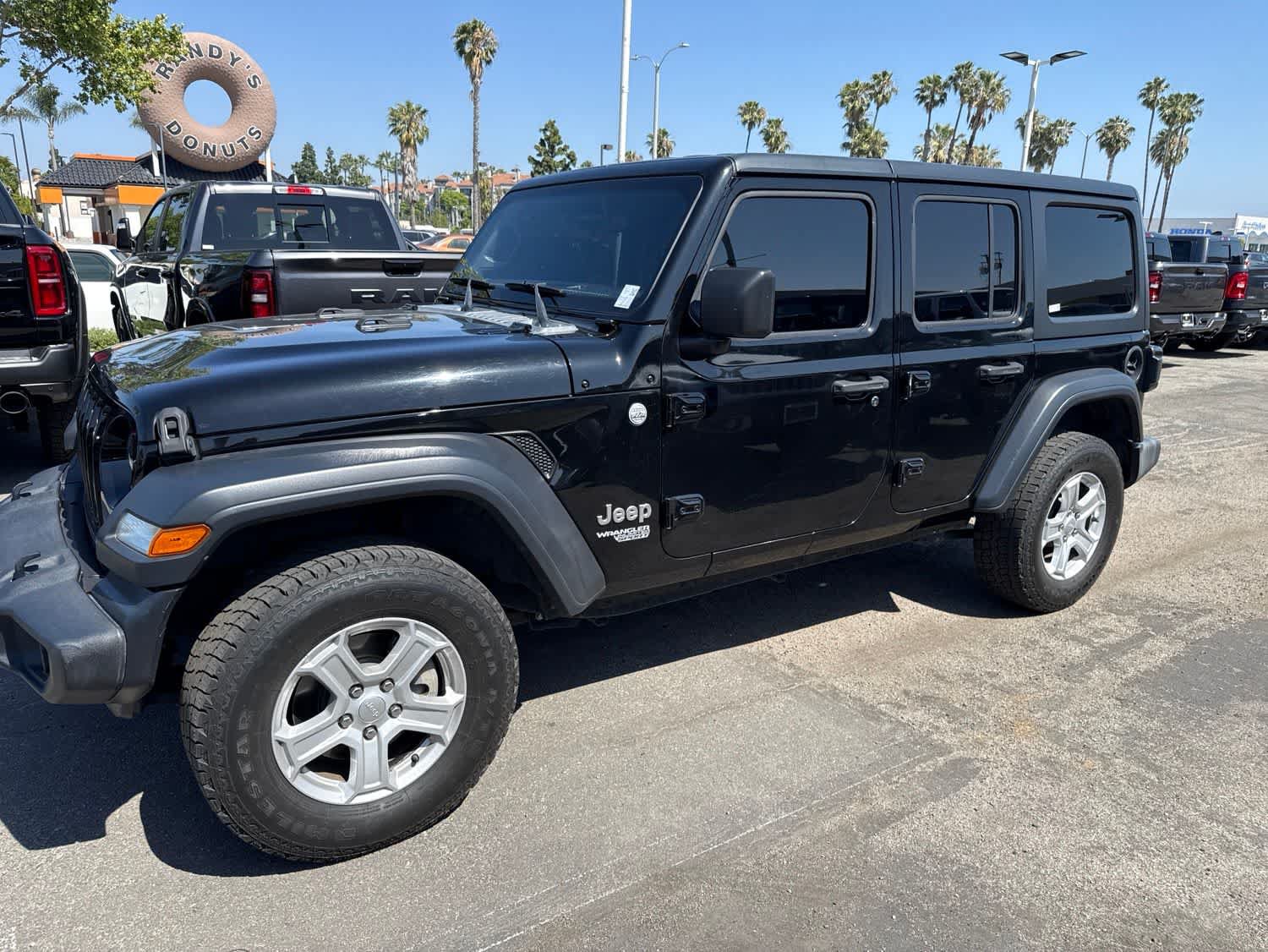 Used 2019 Jeep Wrangler Unlimited Sport S AWD/4WD image 20