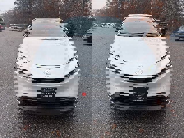 Used 2026 Toyota Prius LE image 3