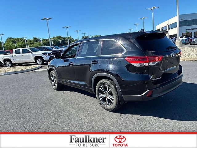 Certified 2018 Toyota Highlander Plus AWD/4WD image 13