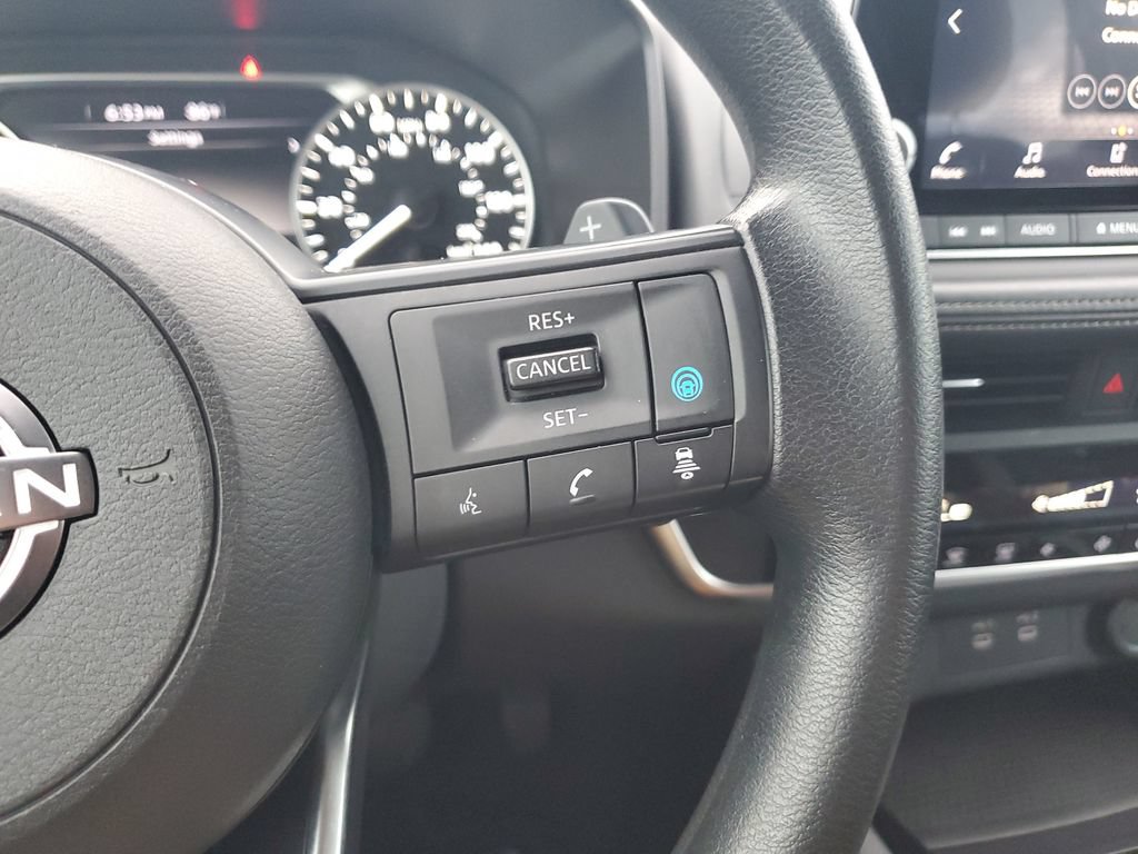 Used 2024 Nissan Rogue SV FWD image 20