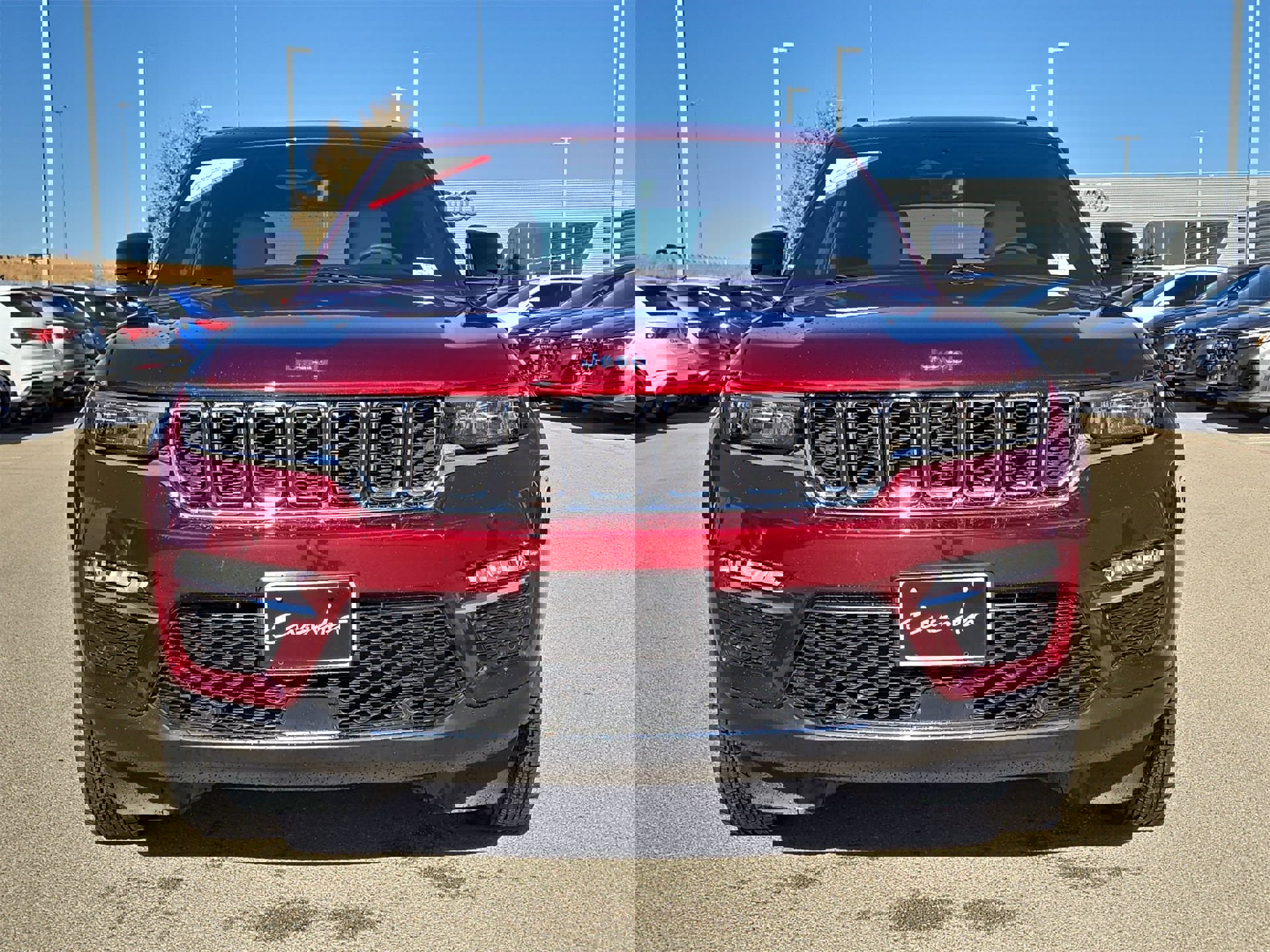 Used 2024 Jeep Grand Cherokee Limited w/ Luxury Tech Group II image 10