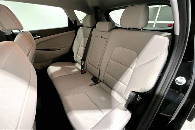 Used 2018 Hyundai Tucson SE image 23