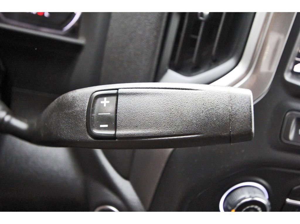 Used 2024 Chevrolet Silverado 1500 Custom image 19