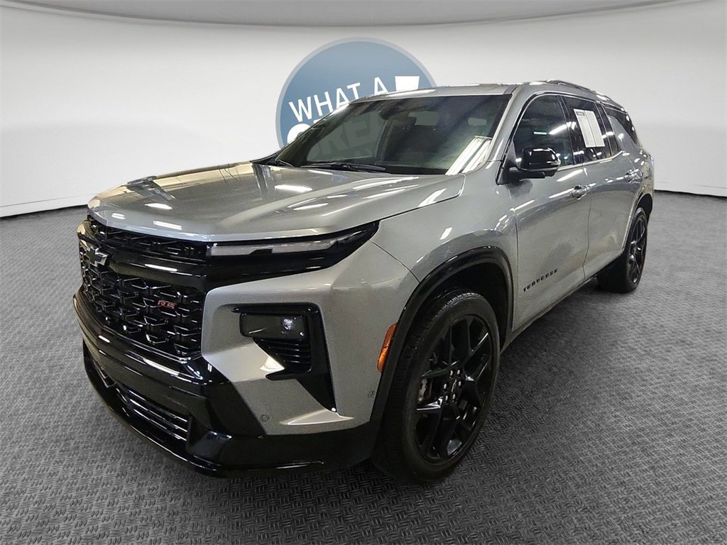 Certified 2024 Chevrolet Traverse RS w/ LPO, Floor Liner Package image 8