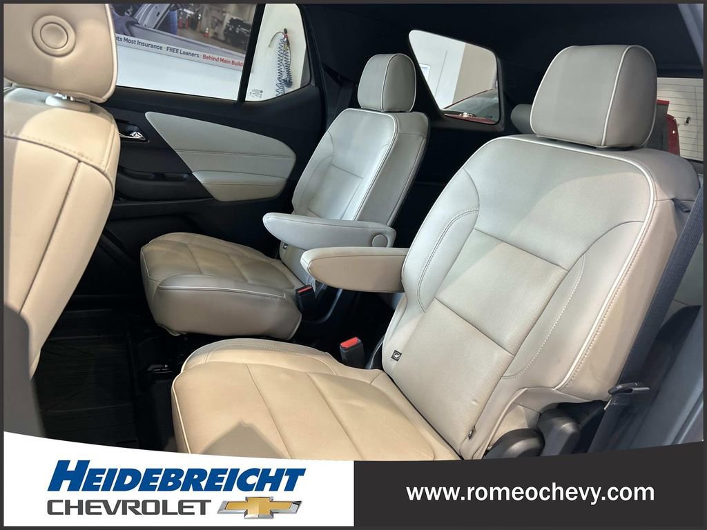 Used 2023 Chevrolet Traverse Premier w/ LPO, Floor Liner Package AWD/4WD image 12