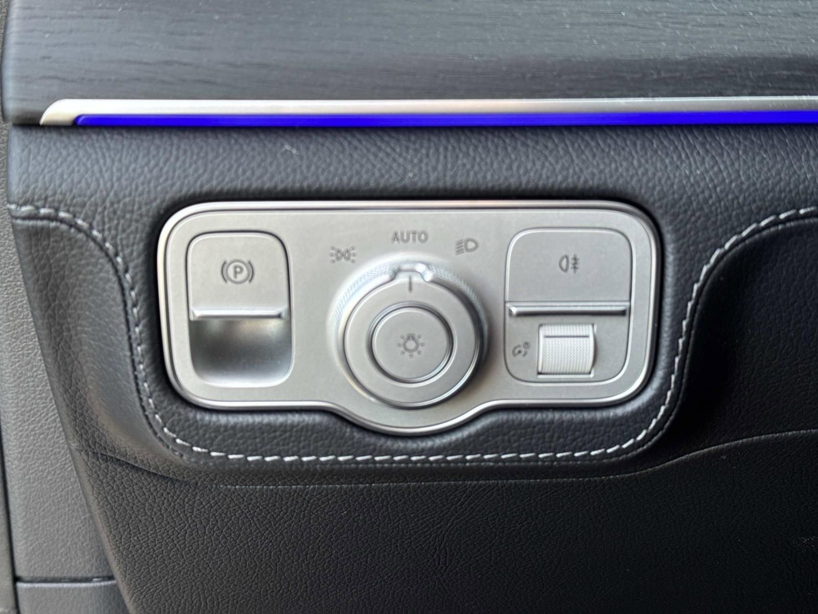 Used 2025 Mercedes-Benz GLS 450 4MATIC image 22