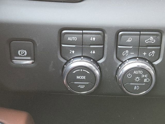 New 2026 GMC Sierra 3500 Denali Ultimate image 15