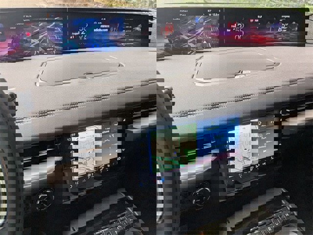 New 2025 Lincoln Navigator Reserve w/ Jet Appearance Package image 8