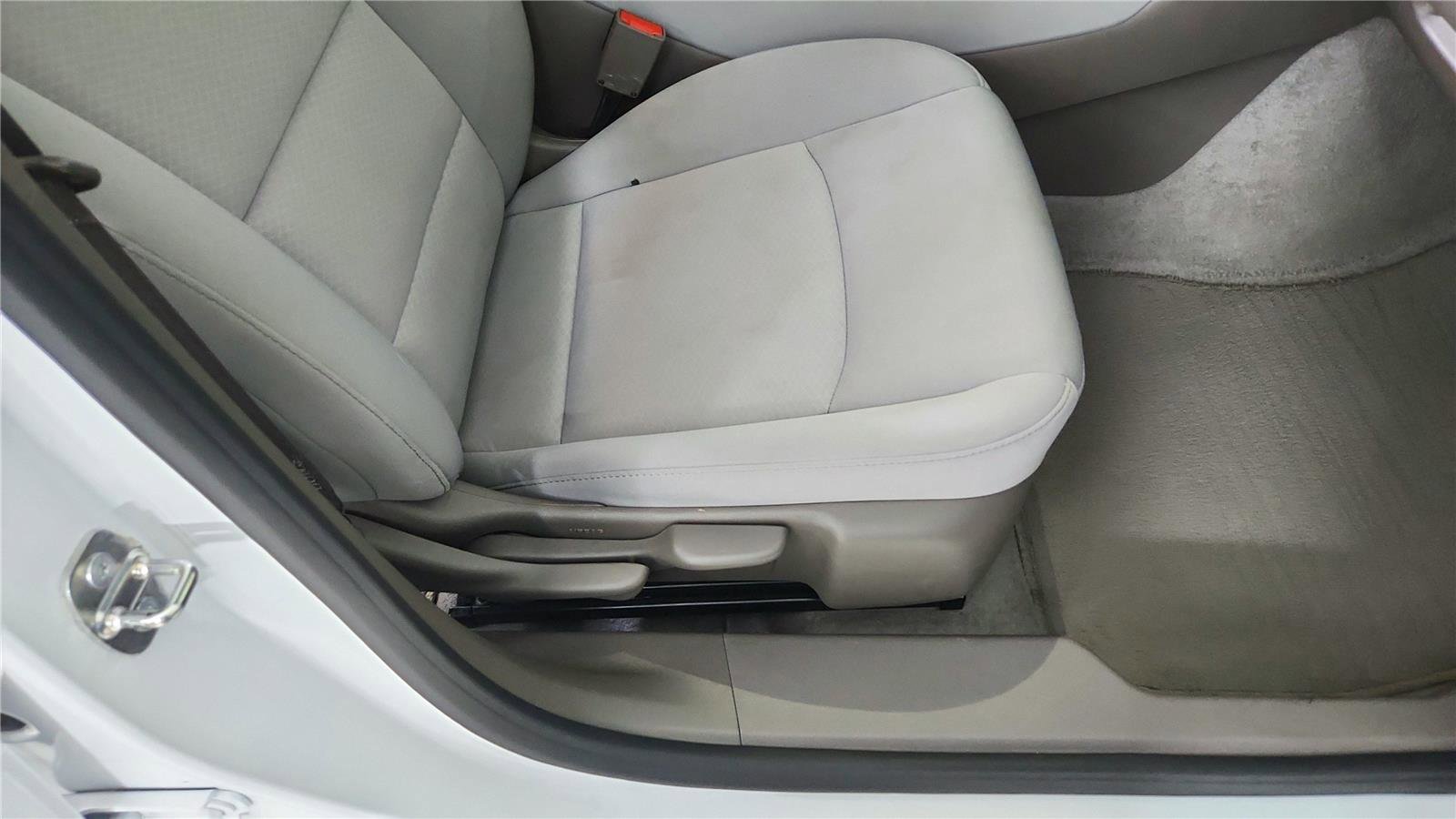 Used 2024 Chevrolet Malibu LT FWD image 20