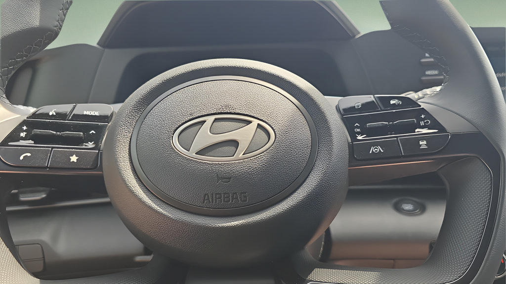 New 2026 Hyundai Elantra SEL Sport Premium FWD image 12