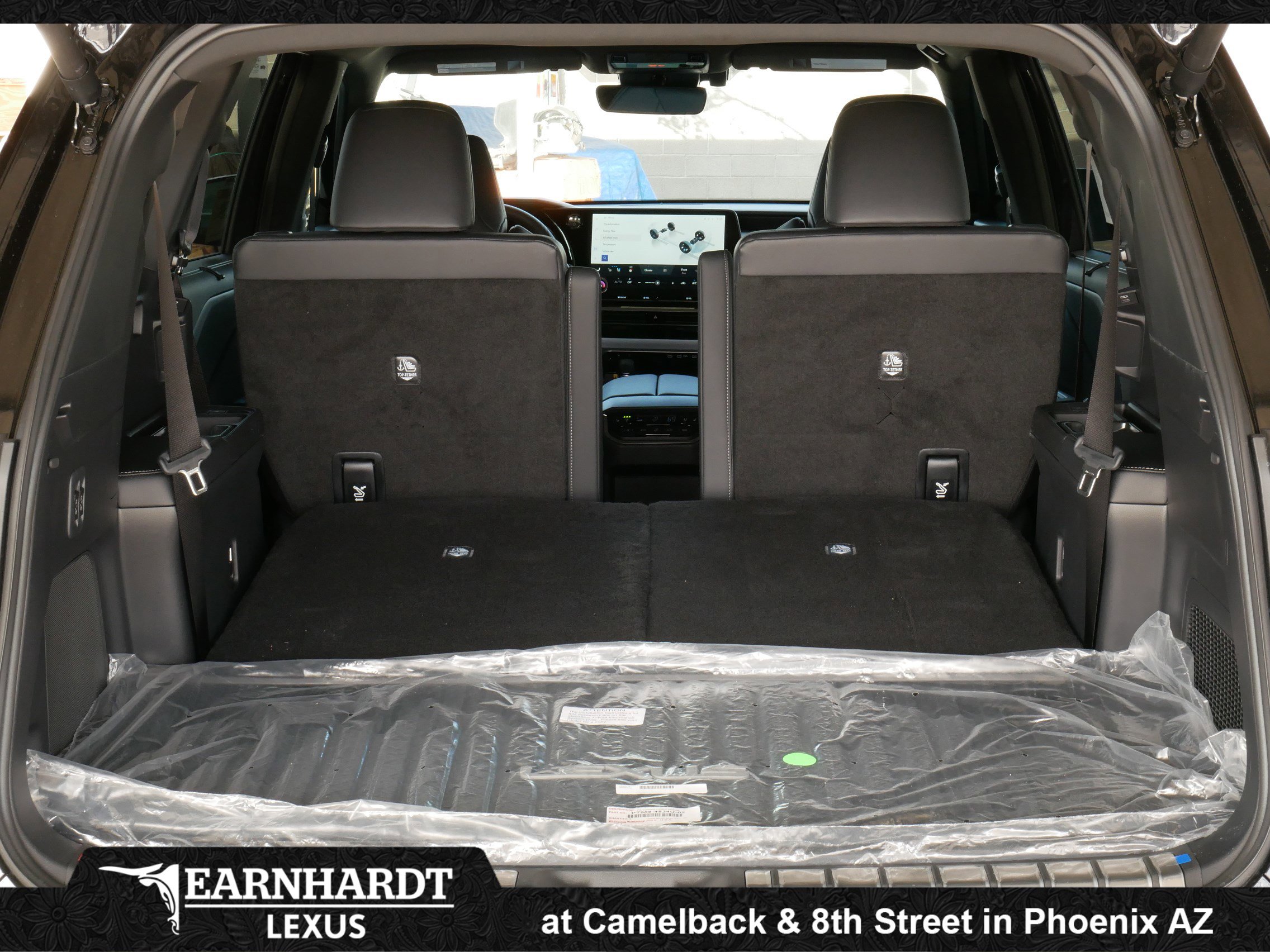 New 2026 Lexus TX 500h AWD image 19