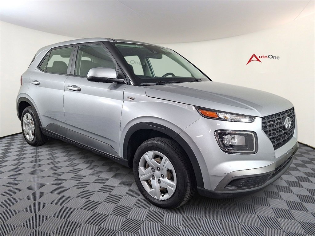 Used 2020 Hyundai Venue SE