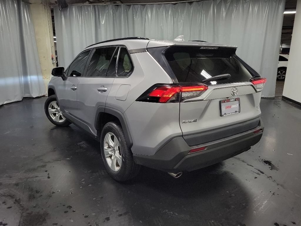 Used 2019 Toyota RAV4 XLE w/ Convenience Package AWD/4WD image 6