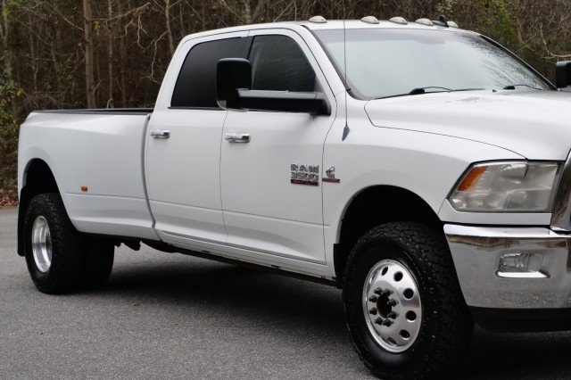 Used 2014 RAM 3500 Big Horn image 31
