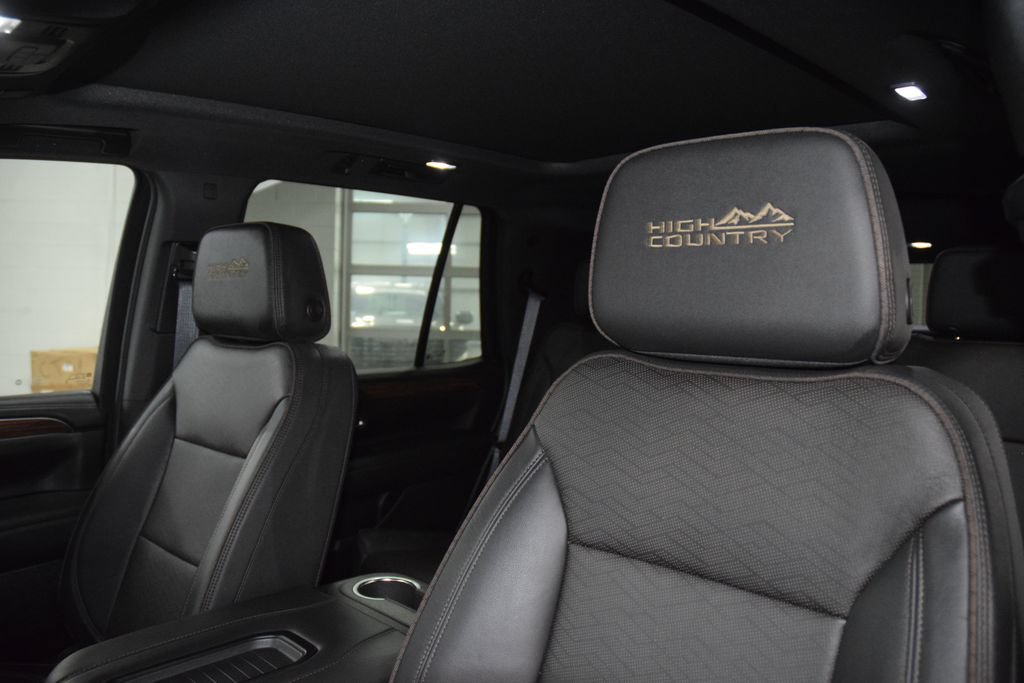 Used 2023 Chevrolet Tahoe High Country AWD/4WD image 42