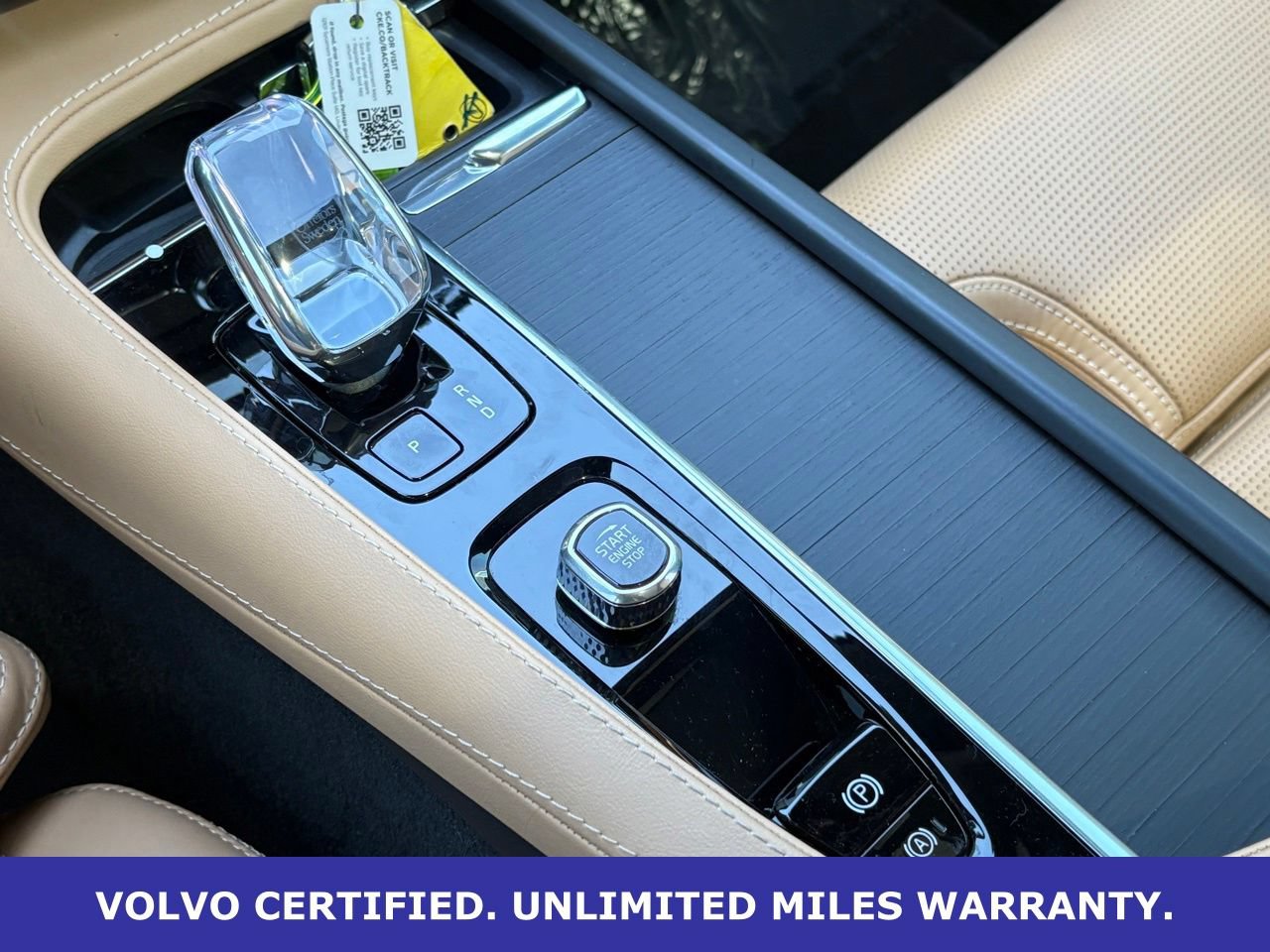 Certified 2025 Volvo XC90 T8 Ultra w/ Protection Package Premier AWD/4WD image 20
