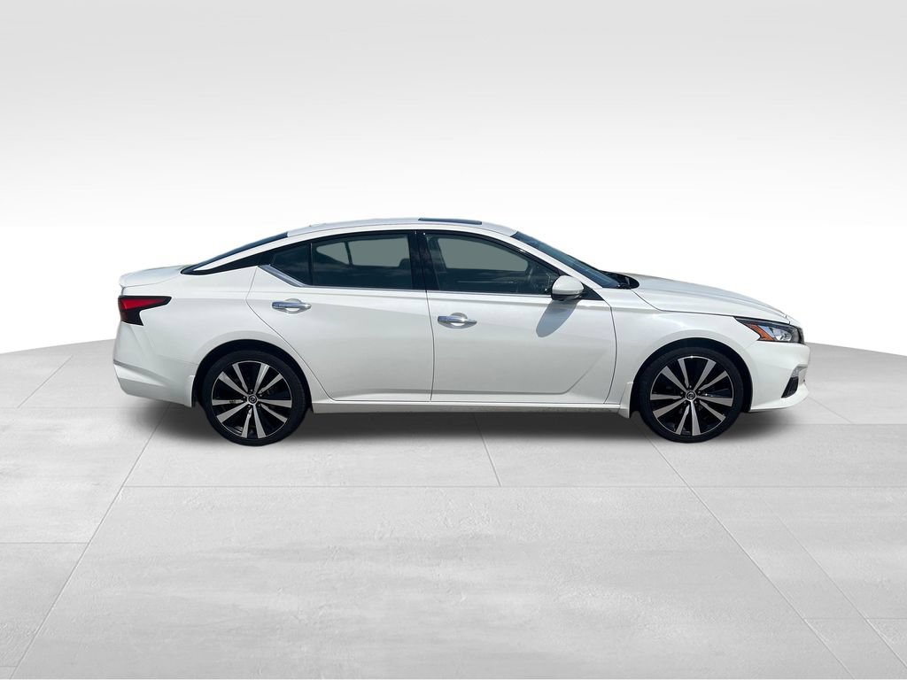 Used 2019 Nissan Altima 2.5 Platinum AWD/4WD image 6