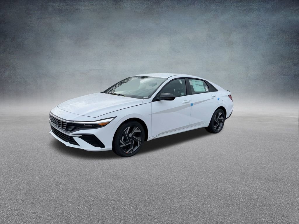 Used 2025 Hyundai Elantra SEL image 9