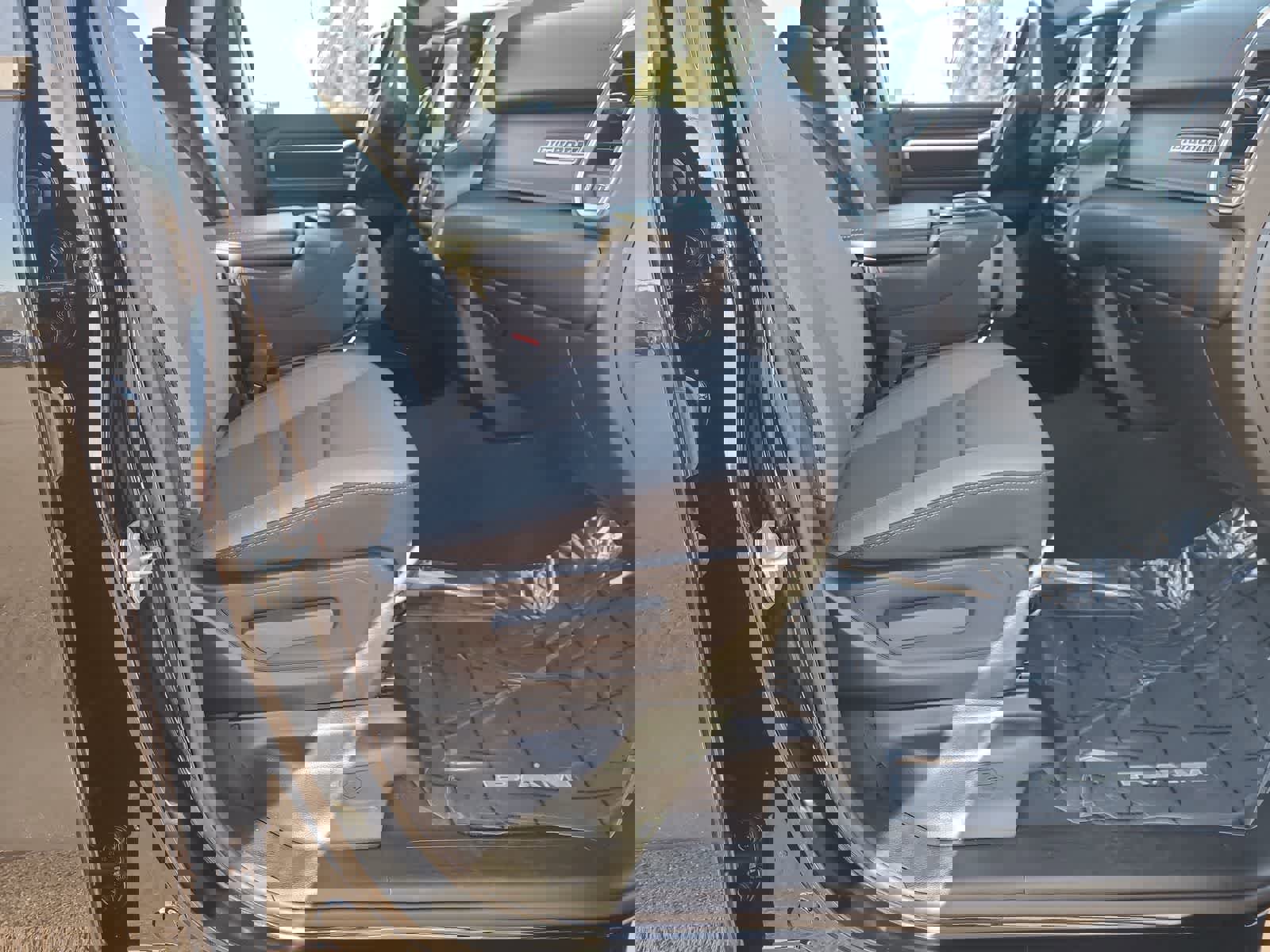 Certified 2024 RAM 1500 Big Horn image 22