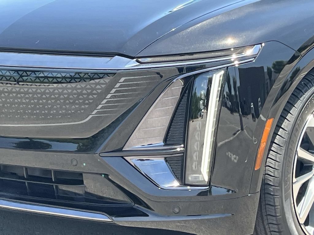 Certified 2024 Cadillac Lyriq Sport RWD image 10