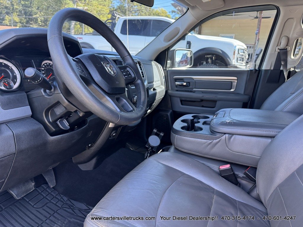 Used 2019 RAM 1500 Classic SLT AWD/4WD image 16