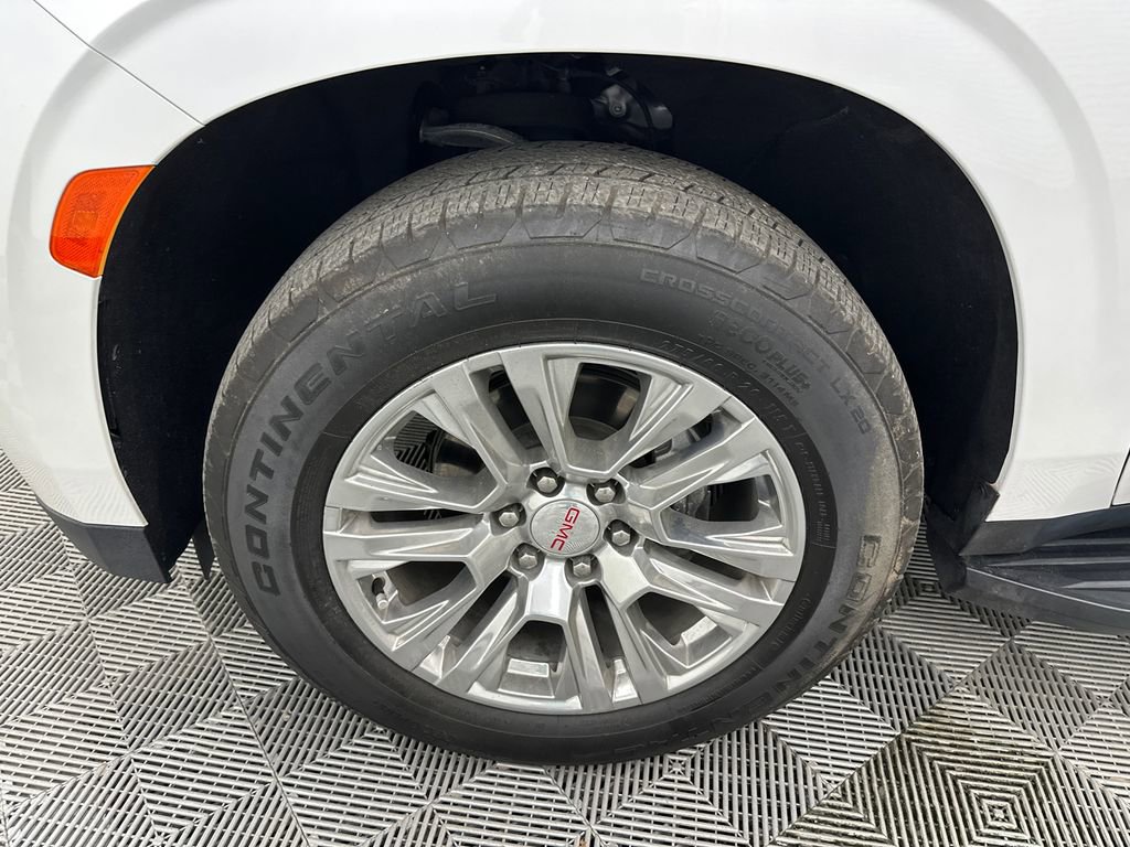 Used 2021 GMC Yukon XL Denali image 12