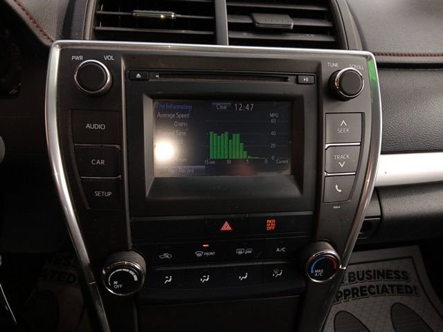 Used 2017 Toyota Camry SE image 20