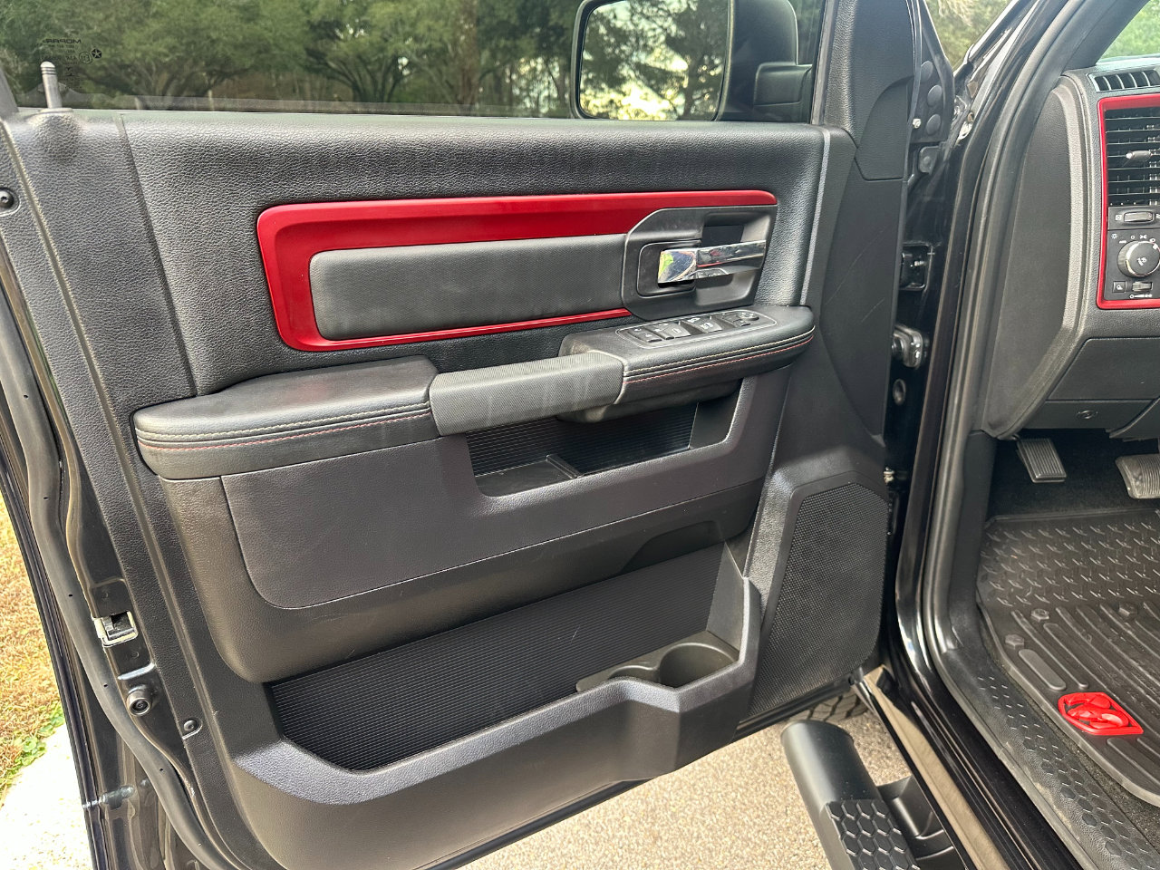 Used 2016 RAM 1500 Rebel image 9